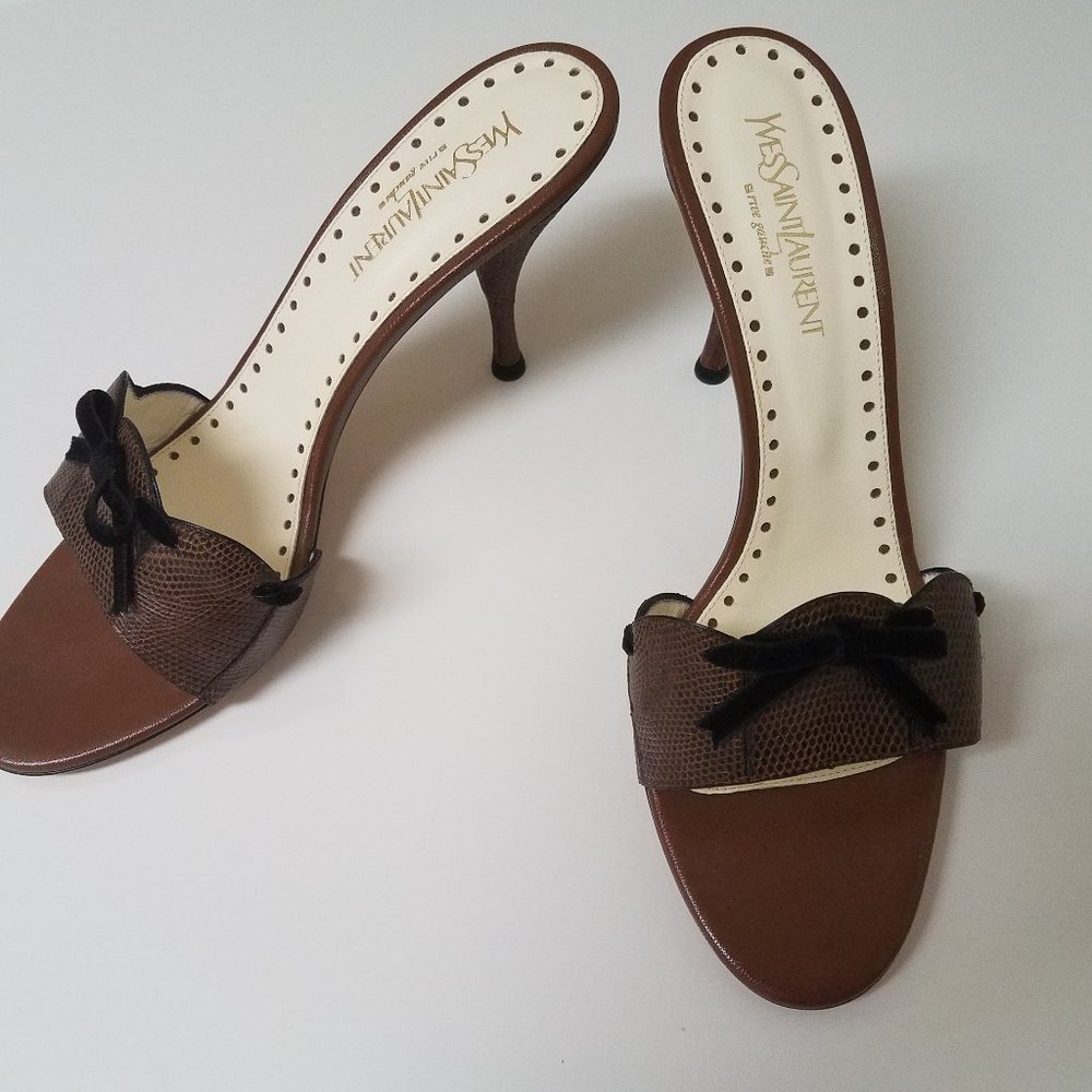 Yves Saint Laurent Rive Gauche Sandal Size 40